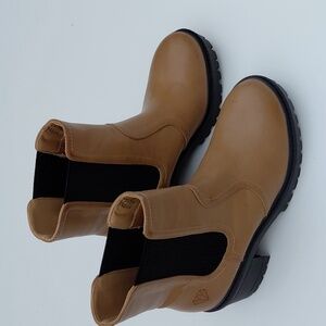 ROCK & CANDY Women's Hadya Tan Ankle Boot - 10